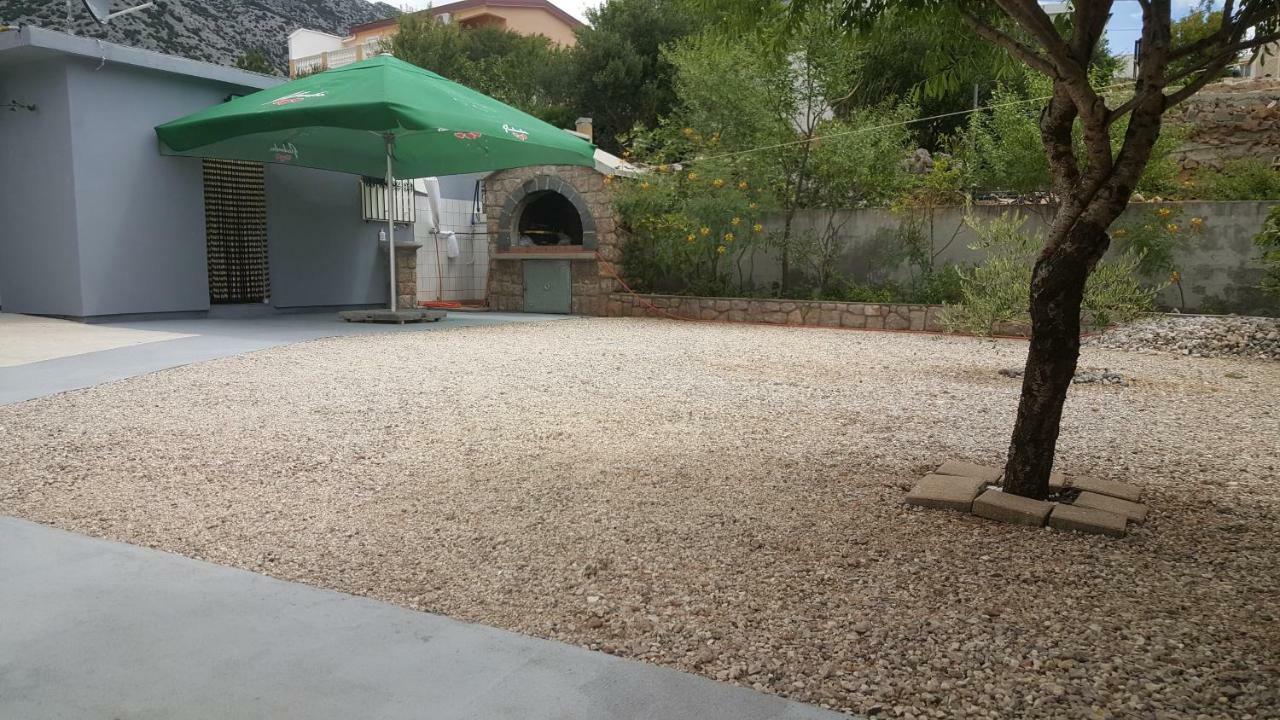Apartman Zahira Karlobag Kültér fotó